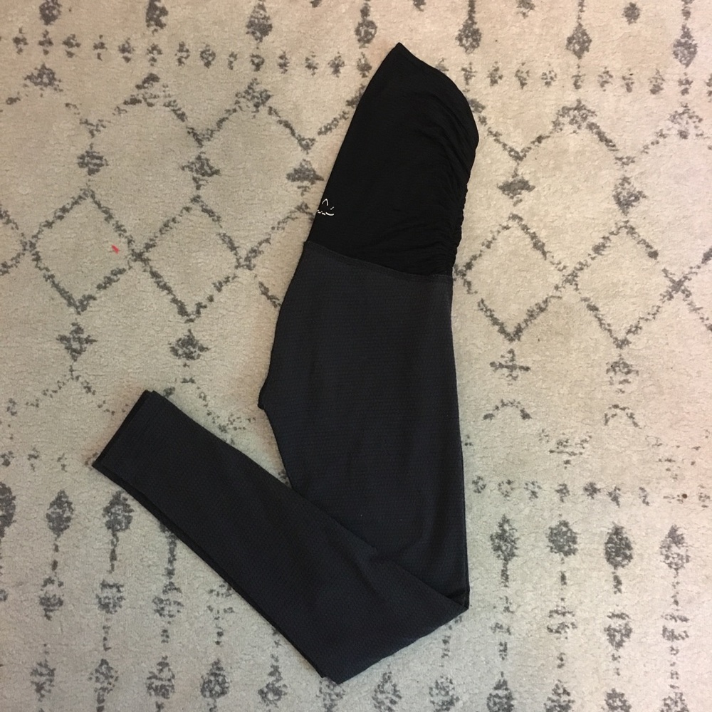 Maternity leggings